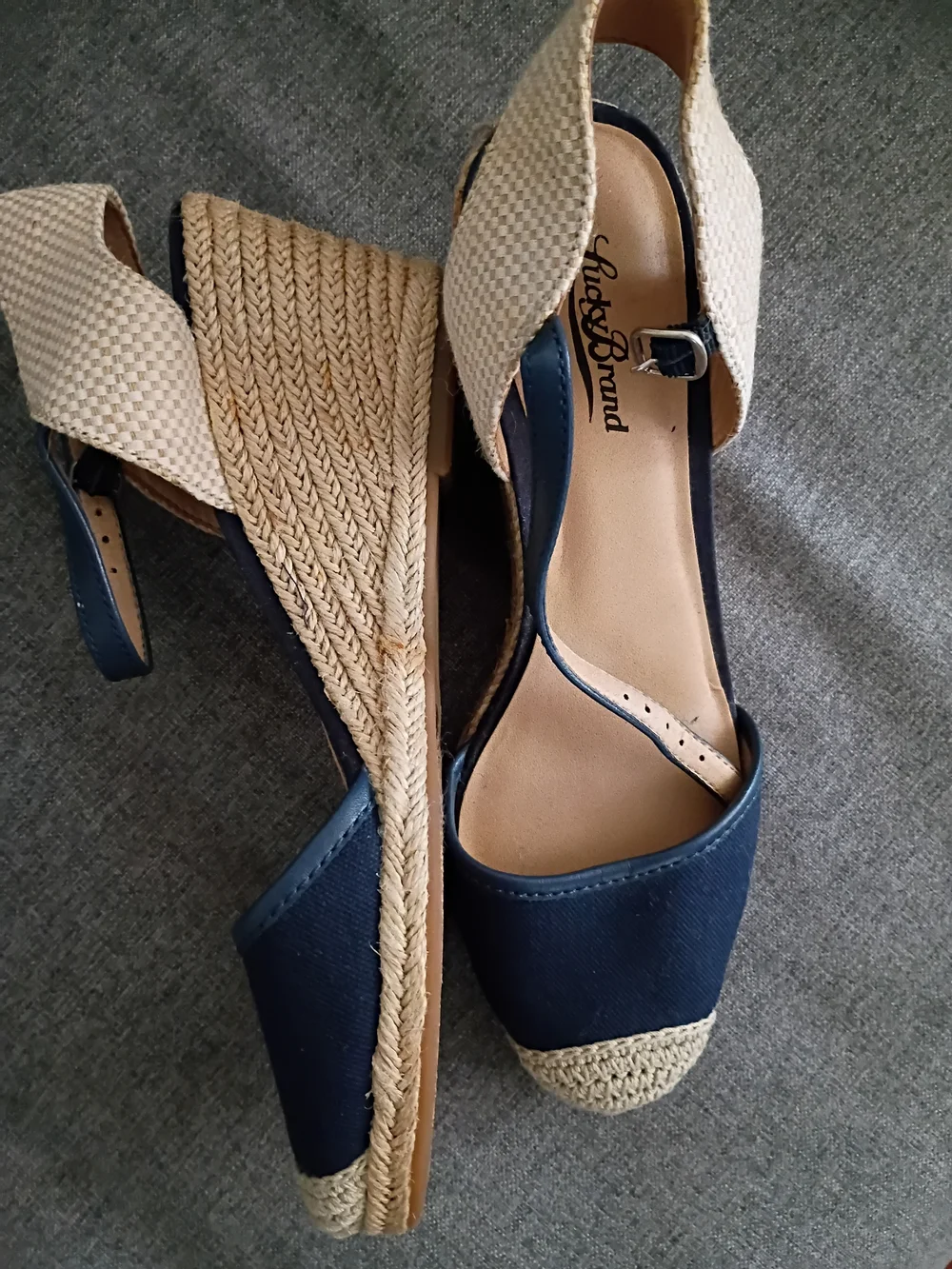 Lucky Brand Navy and Cream Espadrille Slingback Wedges Size 9